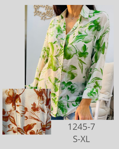 Camisa con estampado de hojas verdes y florales en tonos marrón, disponible en tallas S-XL.